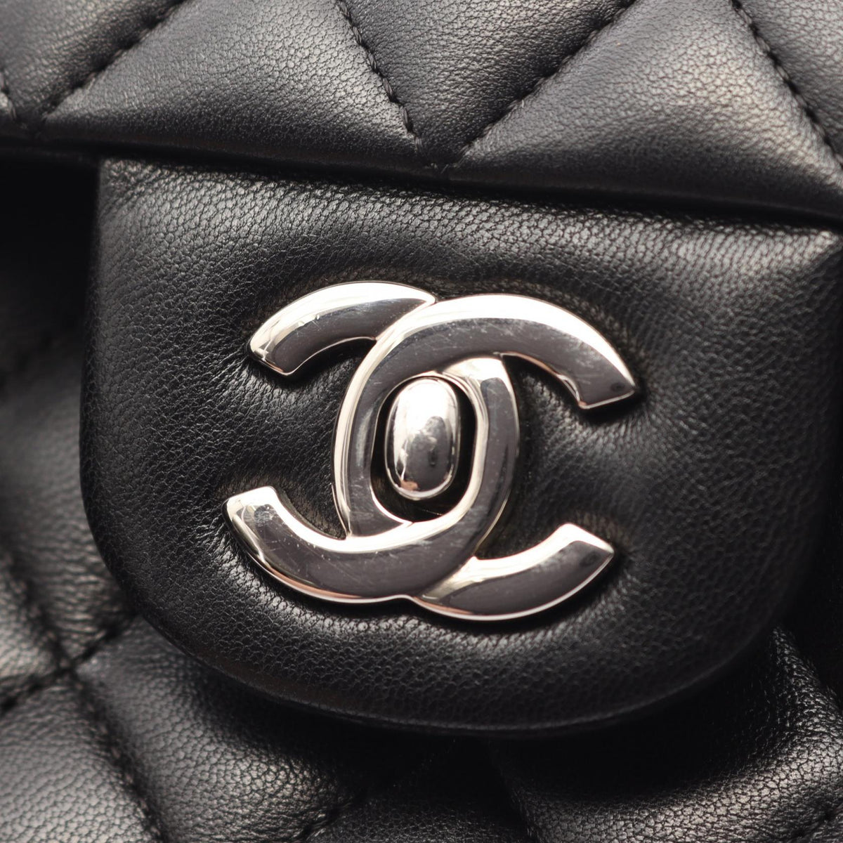 CHANEL Matelasse W Flap Shoulder Bag