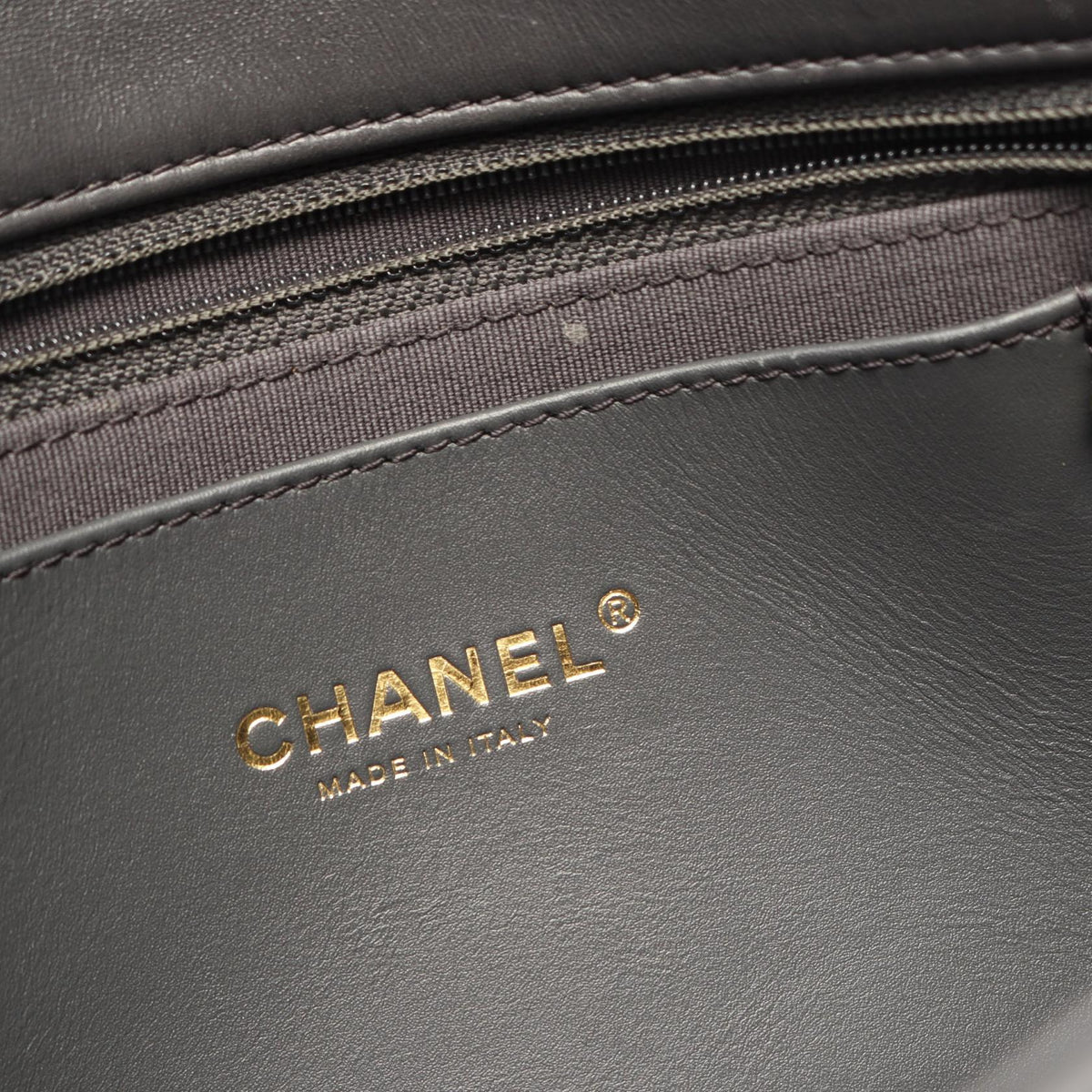 CHANEL Matelasse Single Flap Shoulder Bag