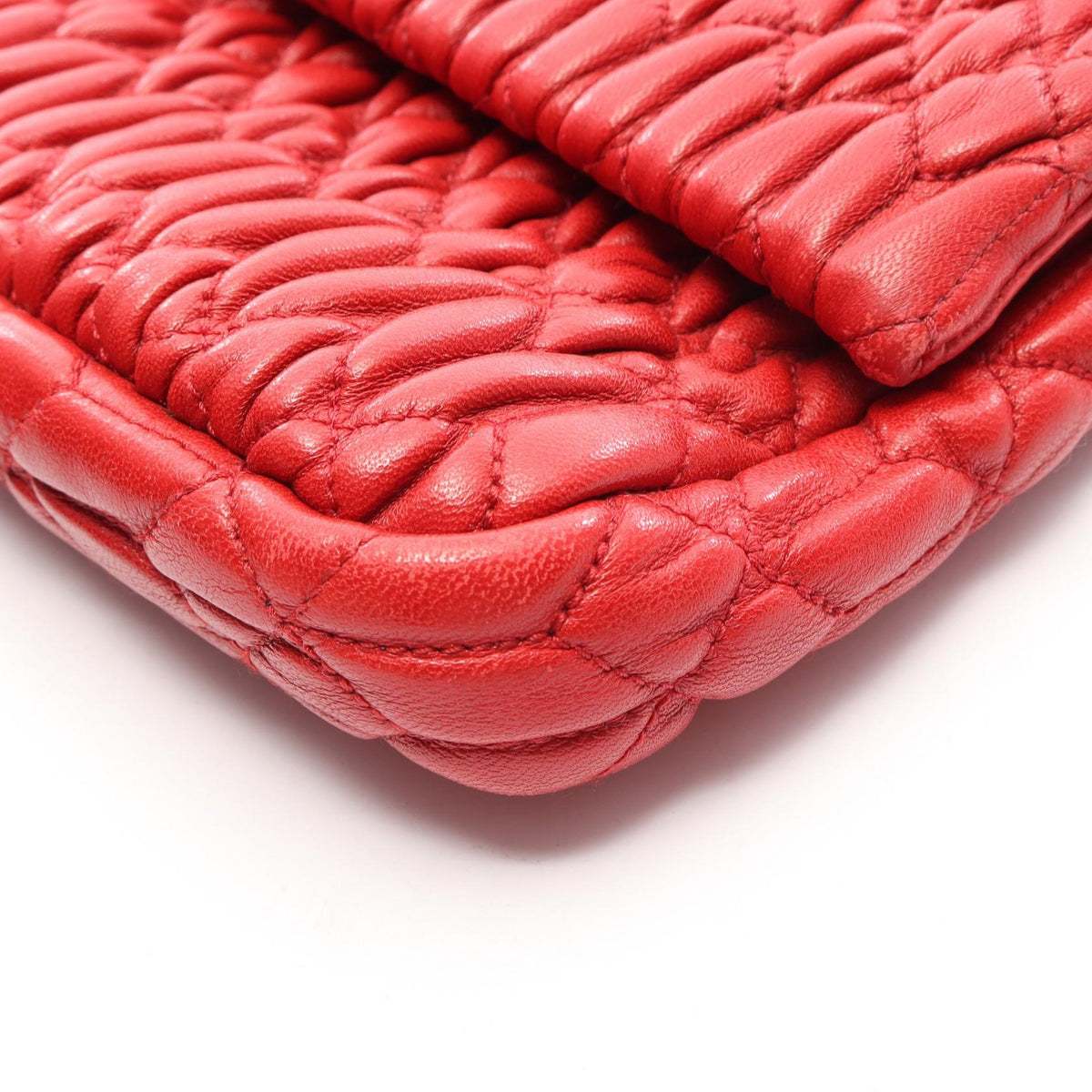Miu Miu Red Matelasse Nappa Shoulder Bag
