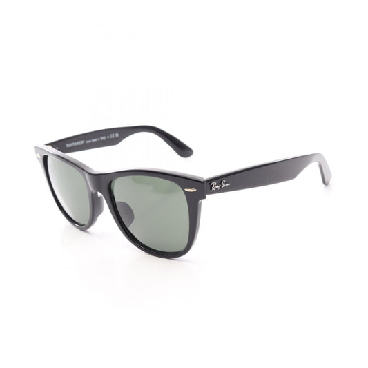 Ray-Ban Wayfarer Sunglasses Black Plastic