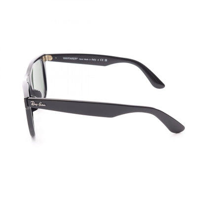 Ray-Ban Wayfarer Sunglasses Black Plastic
