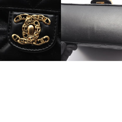 CHANEL Matelasse Lambskin Bag Black
