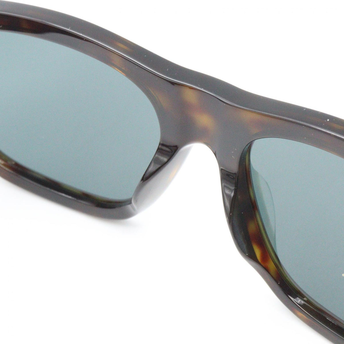 FENDI Plastic Sunglasses Brown 40156I52N