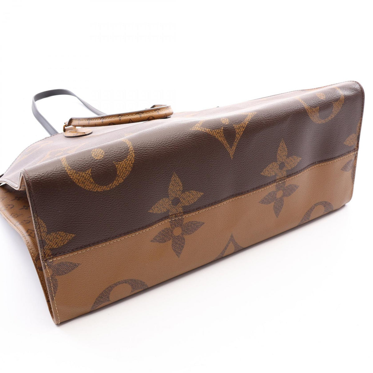 LOUIS VUITTON OnTheGo GM Bag Brown