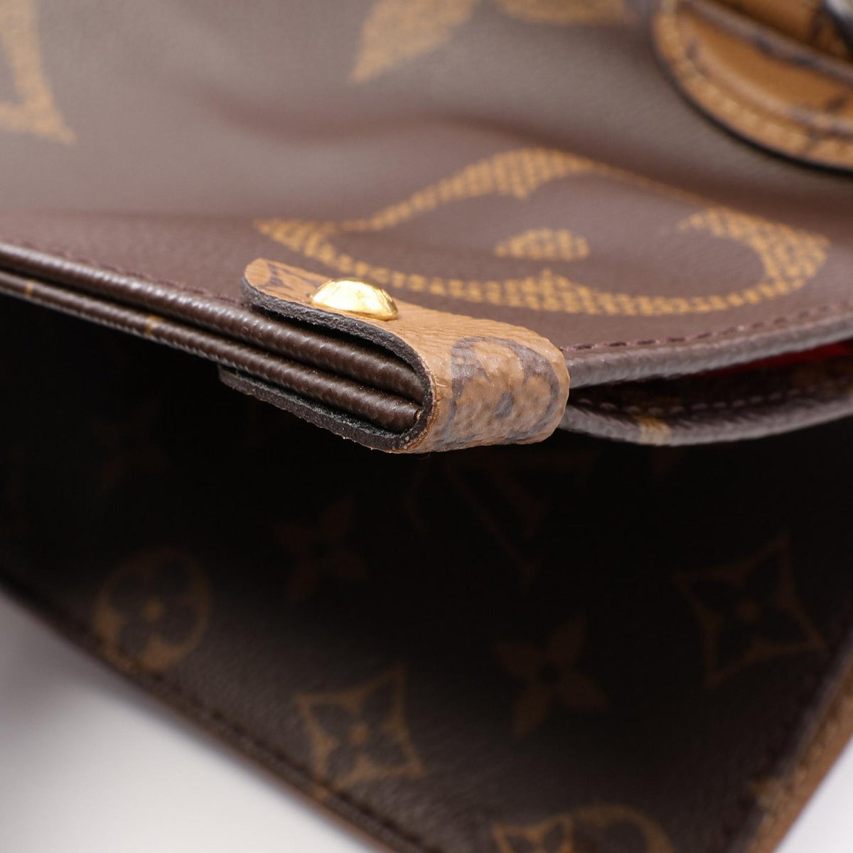 LOUIS VUITTON OnTheGo GM Bag Brown