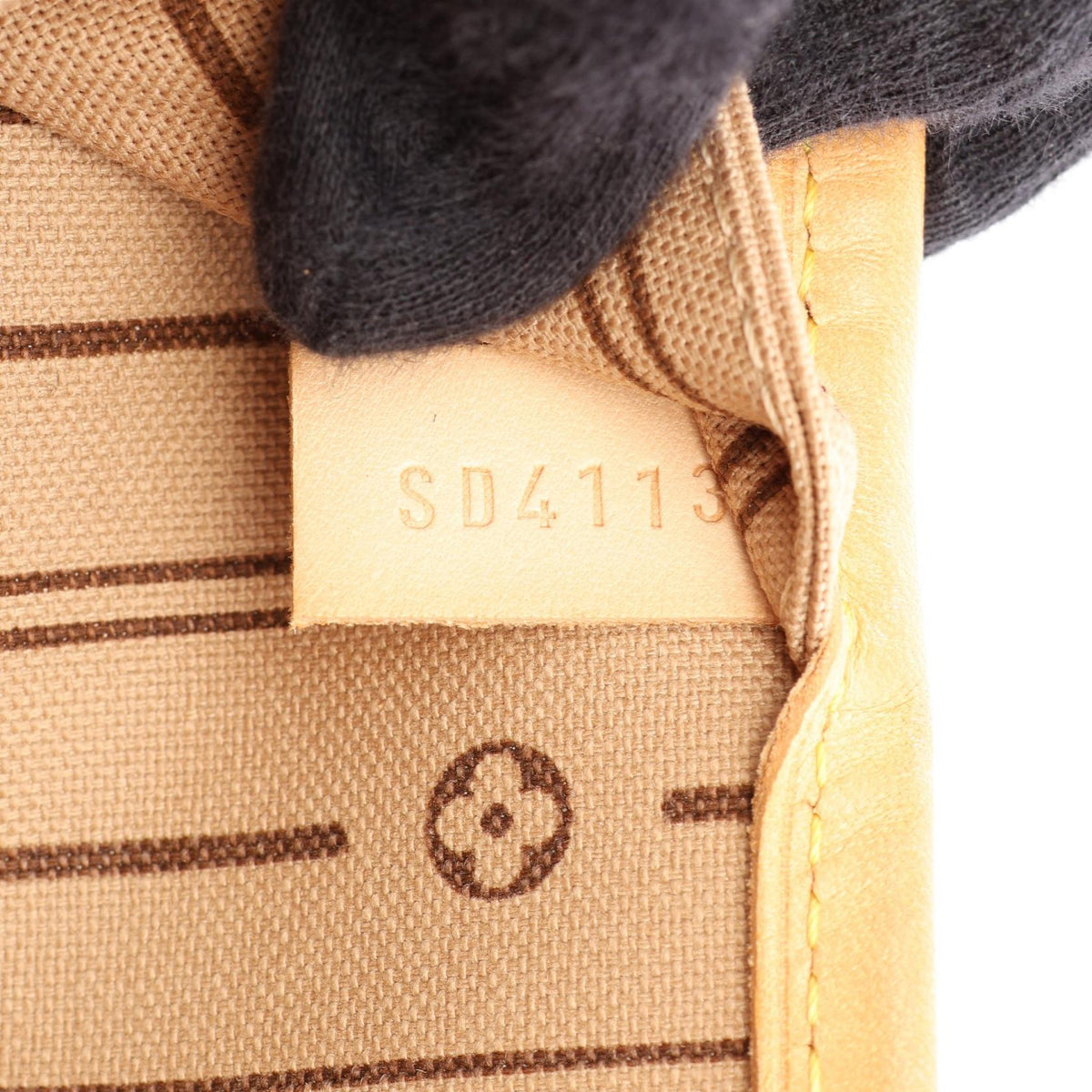LOUIS VUITTON Neverfull MM Tote Bag Brown