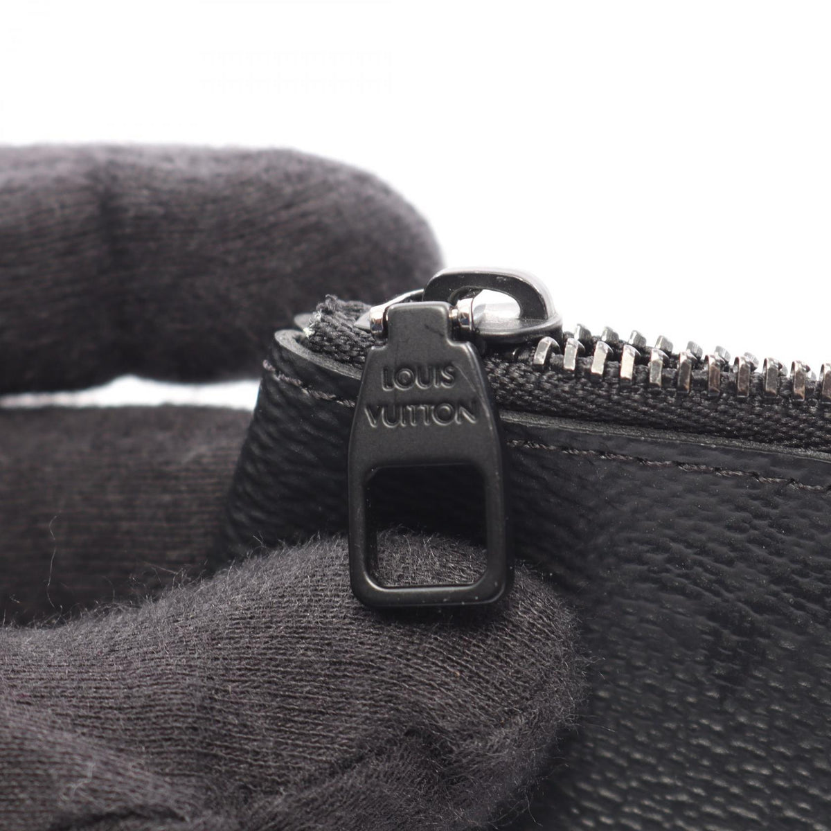 LOUIS VUITTON Monogram Midnight Pochette Clés Case Black