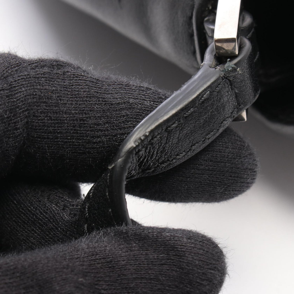 BALENCIAGA GRUNGY MESSENGER Shoulder Bag