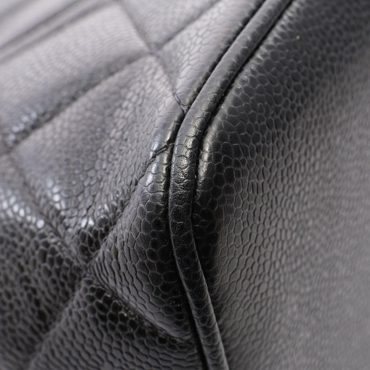 CHANEL Reissue Caviar Leather Bag Black
