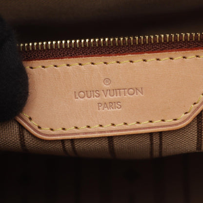 LOUIS VUITTON Delightful PM Shoulder Bag