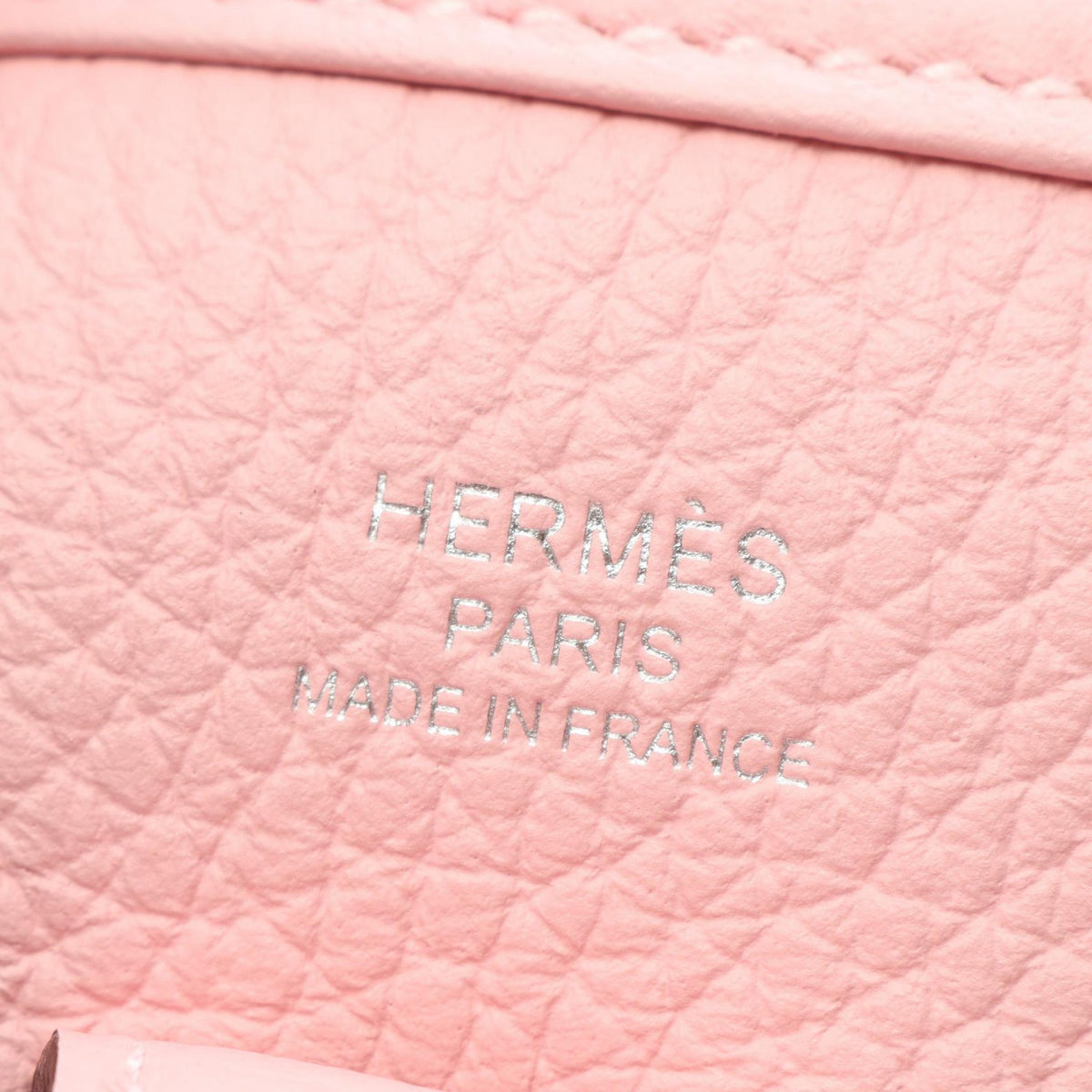 HERMES Evelyne 3 23 Taurillon Rose Sakura Shoulder Bag