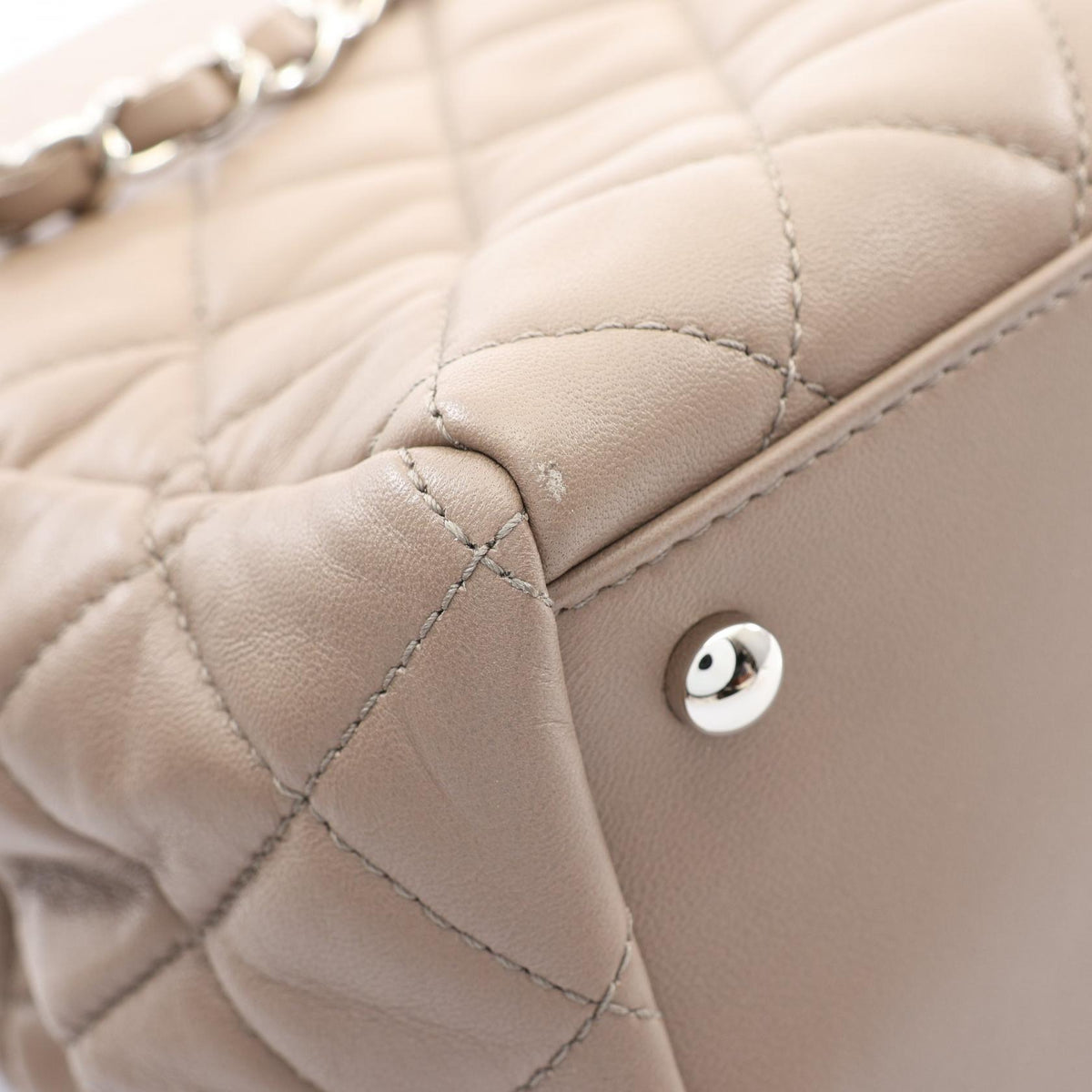 CHANEL Matelasse Lambskin Tote Bag Beige