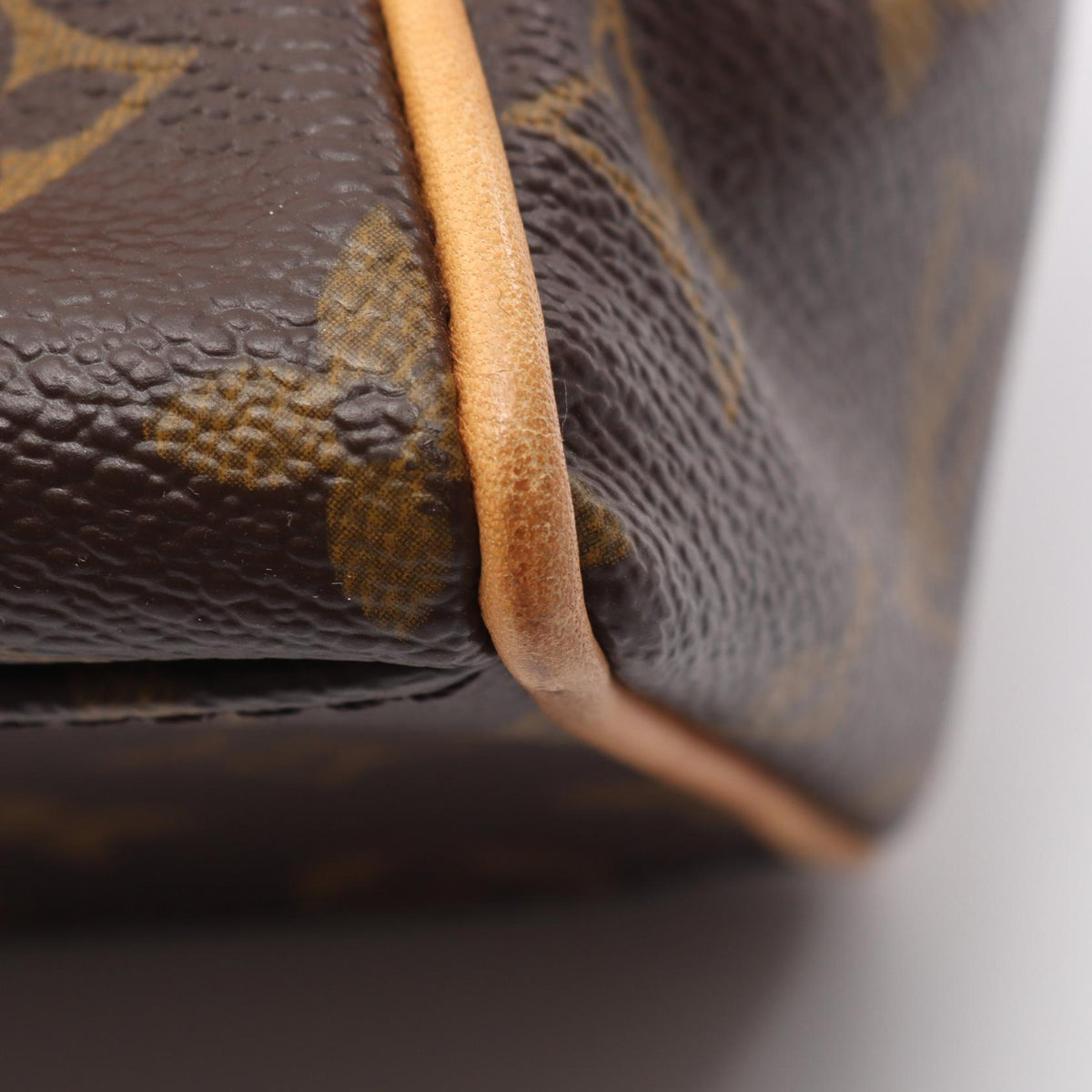 LOUIS VUITTON Monogram Handle Bag