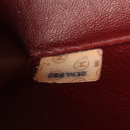 CHANEL Chevron V-Stitch Shoulder Bag