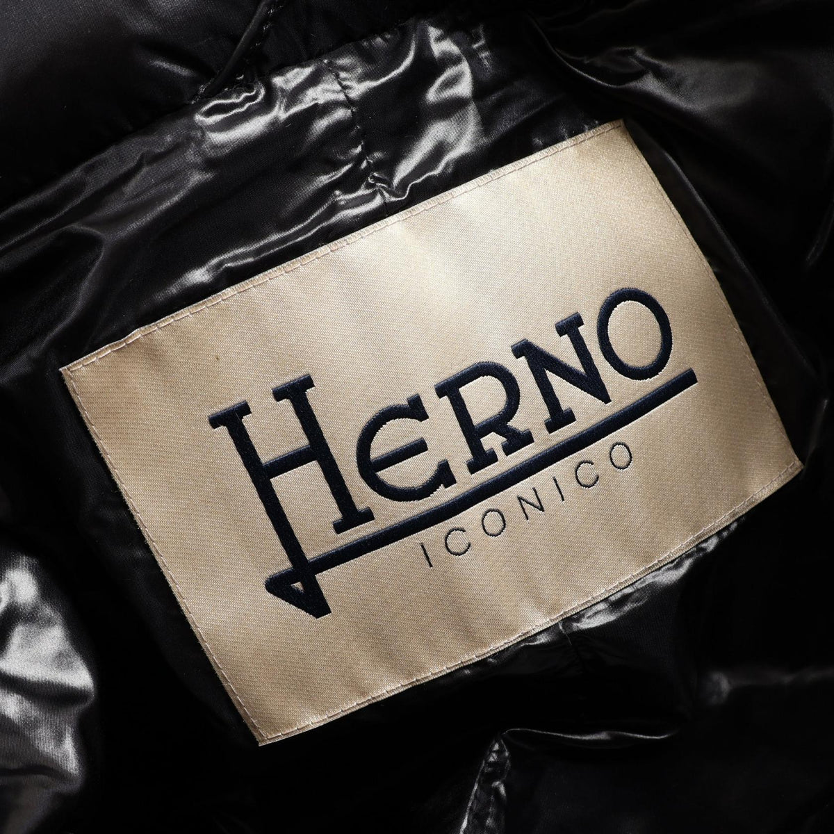 Herno AMELIA Nylon Down Jacket Size 40
