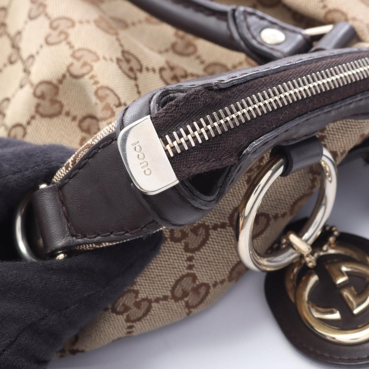 GUCCI Sukey GG Canvas Handbag Beige