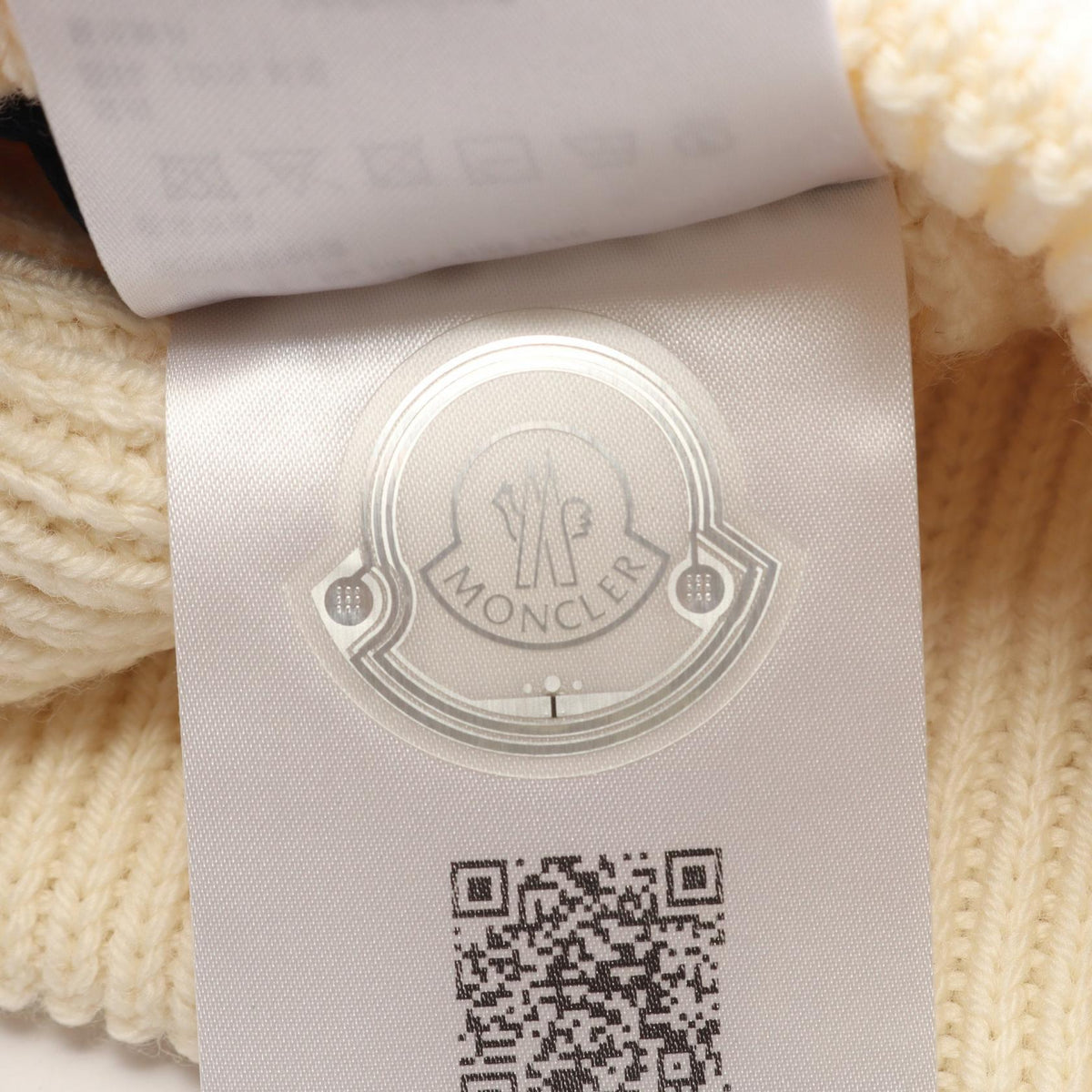 MONCLER Logo Patch Wool Knit Hat Size ONE SIZE