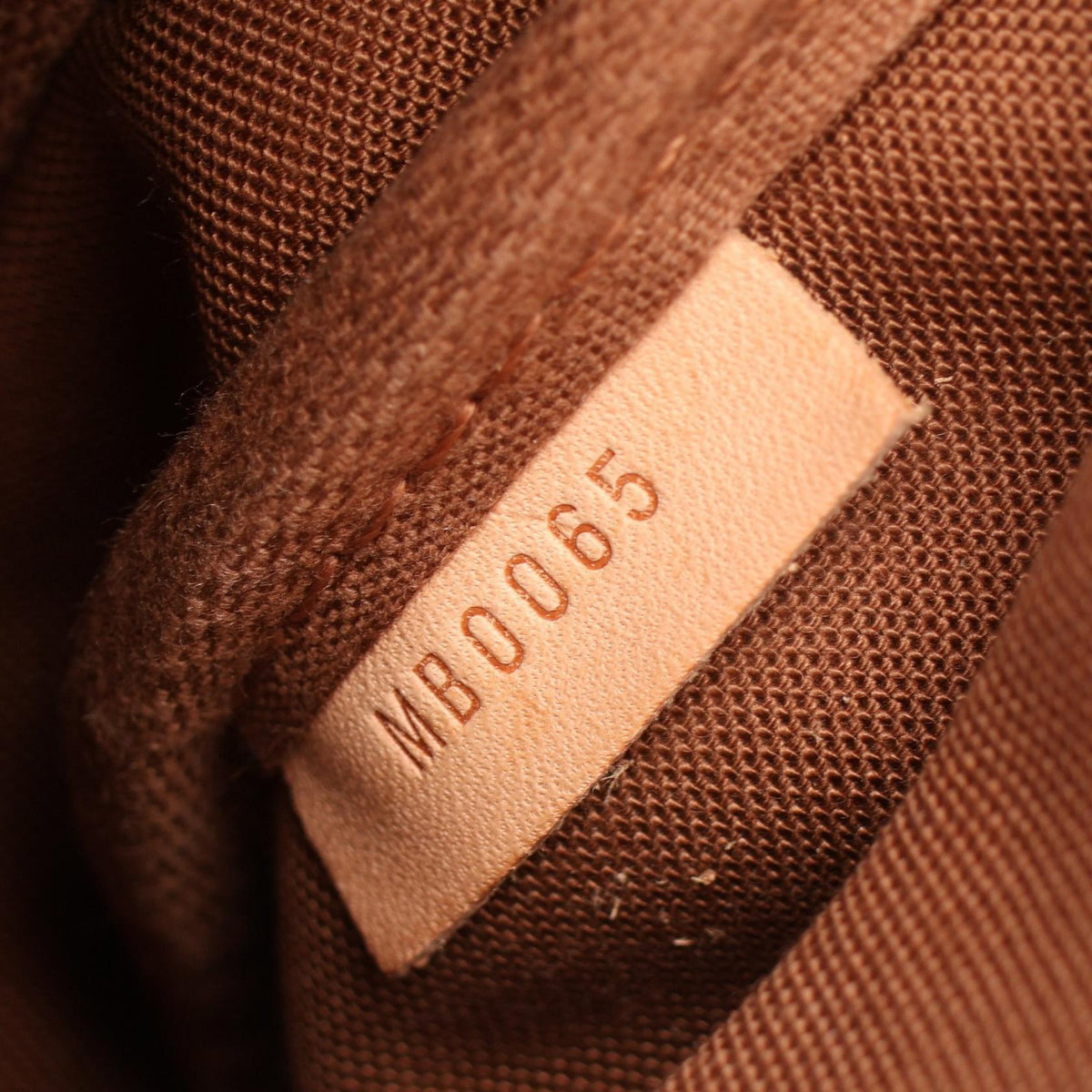 LOUIS VUITTON Saumur 30 Monogram Bag Brown