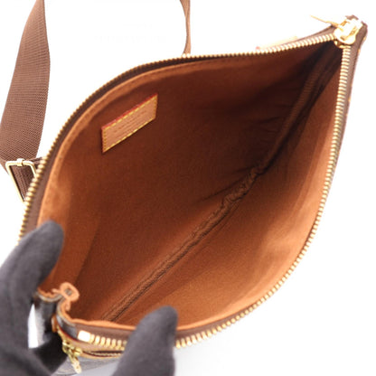 LOUIS VUITTON Pochette Shoulder Bag