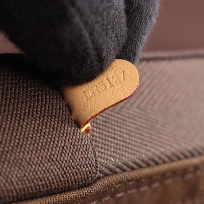 LOUIS VUITTON Monogram Horizon Travel Bag