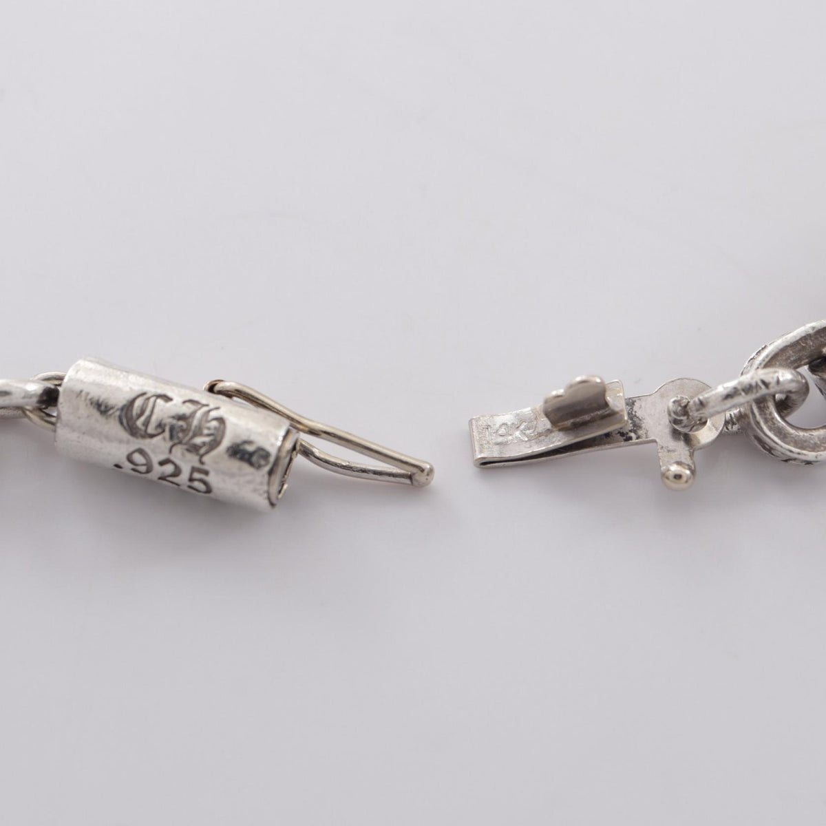 CHROME HEARTS Double Dagger Paperchain Necklace