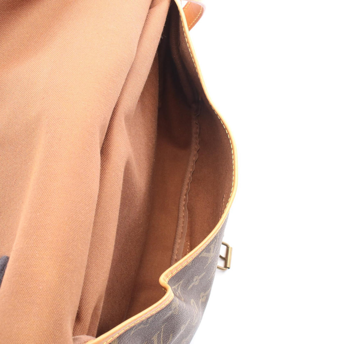 LOUIS VUITTON Saumur 30 Shoulder Bag