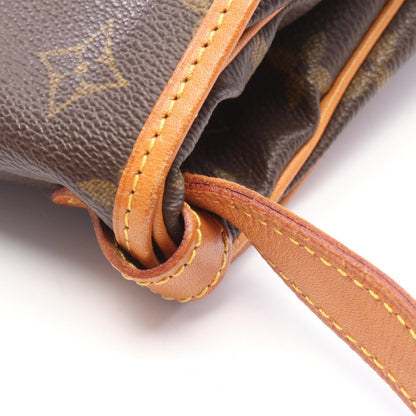 LOUIS VUITTON Saumur 30 Shoulder Bag
