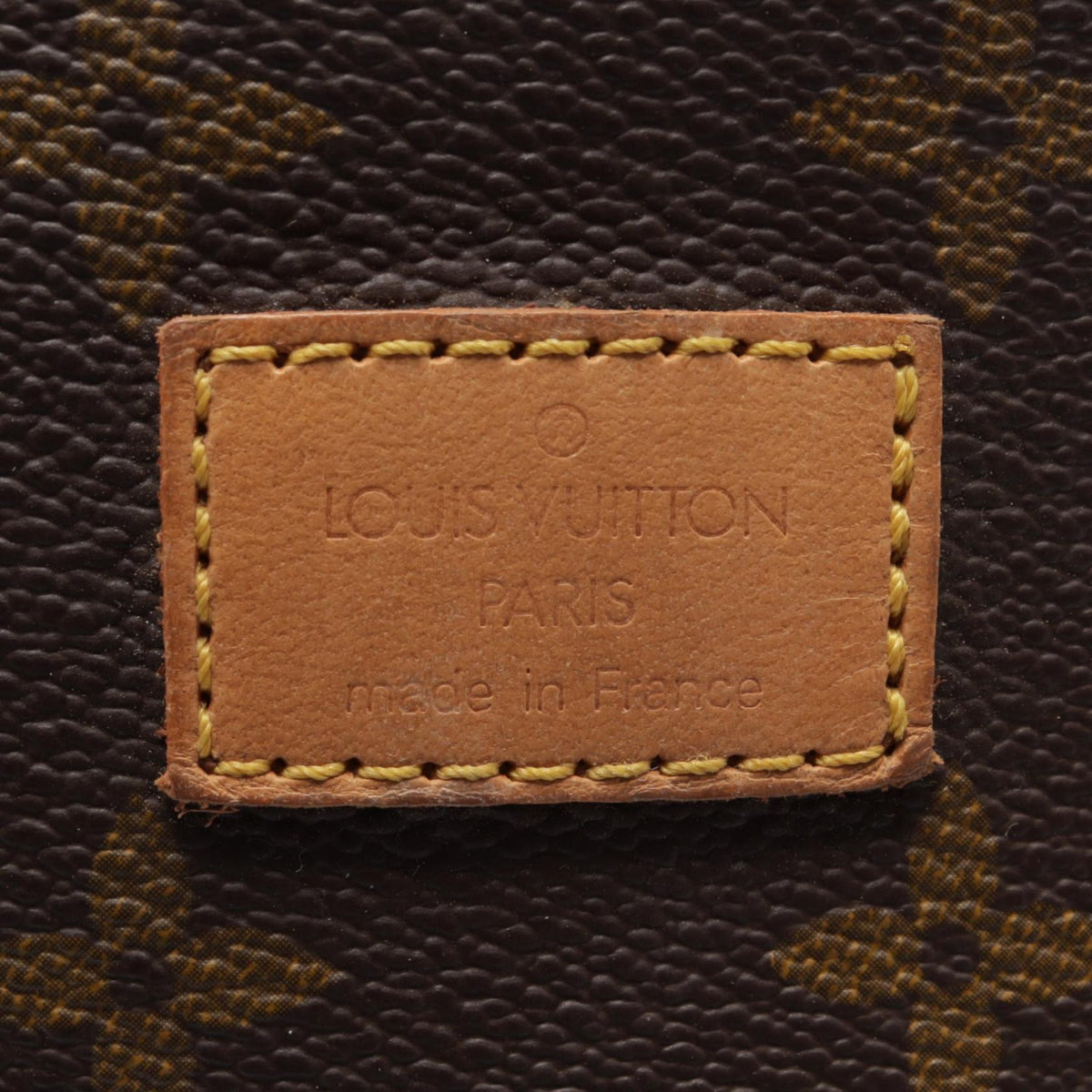 LOUIS VUITTON Saumur 35 Shoulder Bag