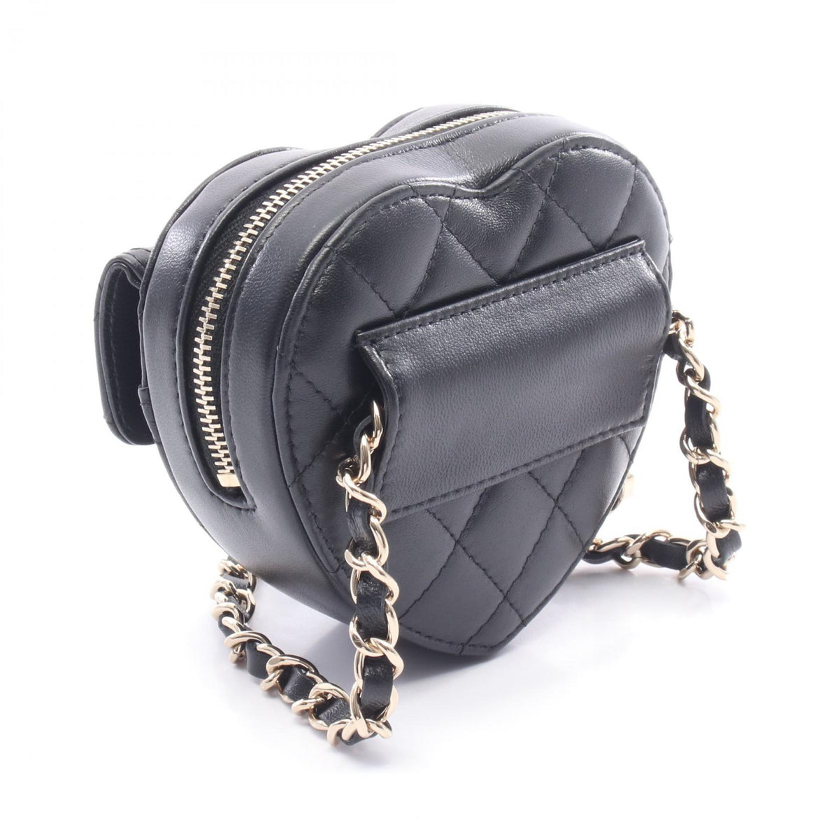 CHANEL Heart Chain Matelassé Shoulder Bag