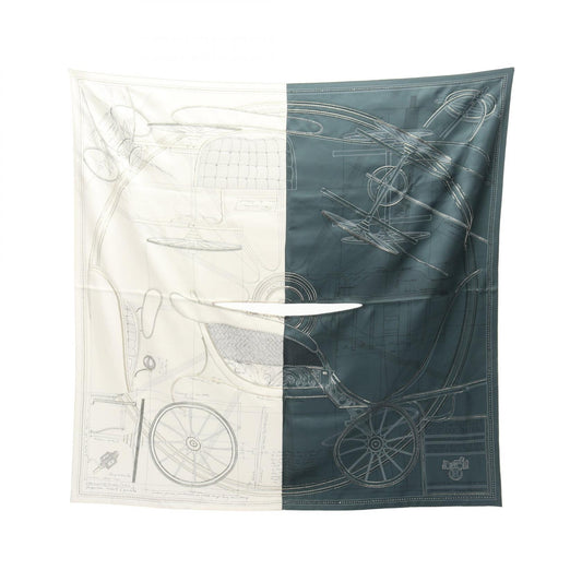 HERMES Carre Dosart Petit-Duc Silk Scarf