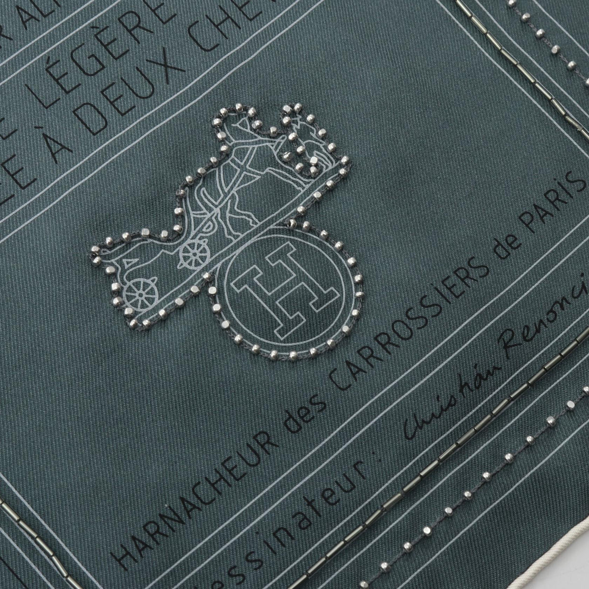 HERMES Carre Dosart Petit-Duc Silk Scarf