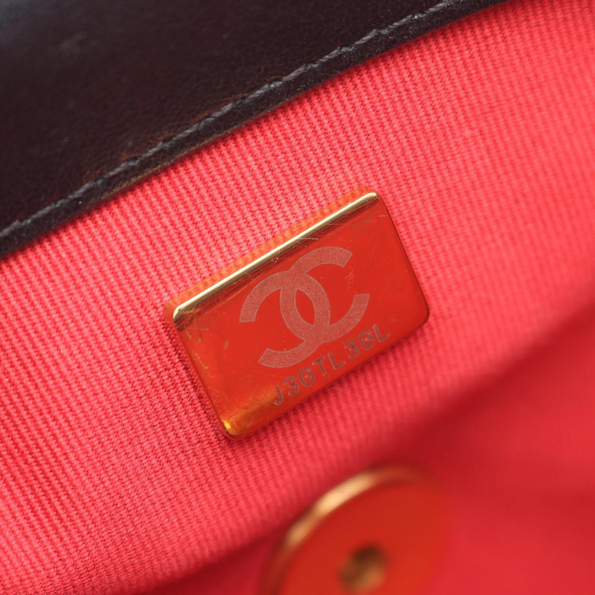 CHANEL 19 Matelassé Mixed 2-Way Bag