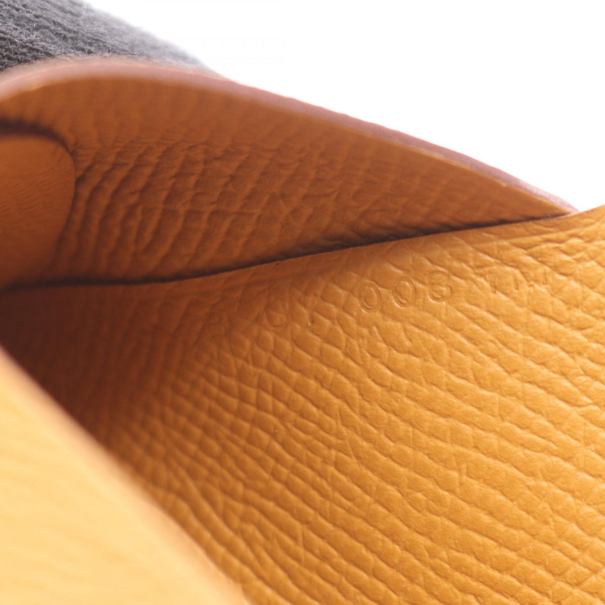 HERMES Calvi Duo Veau Epsom Case Brown