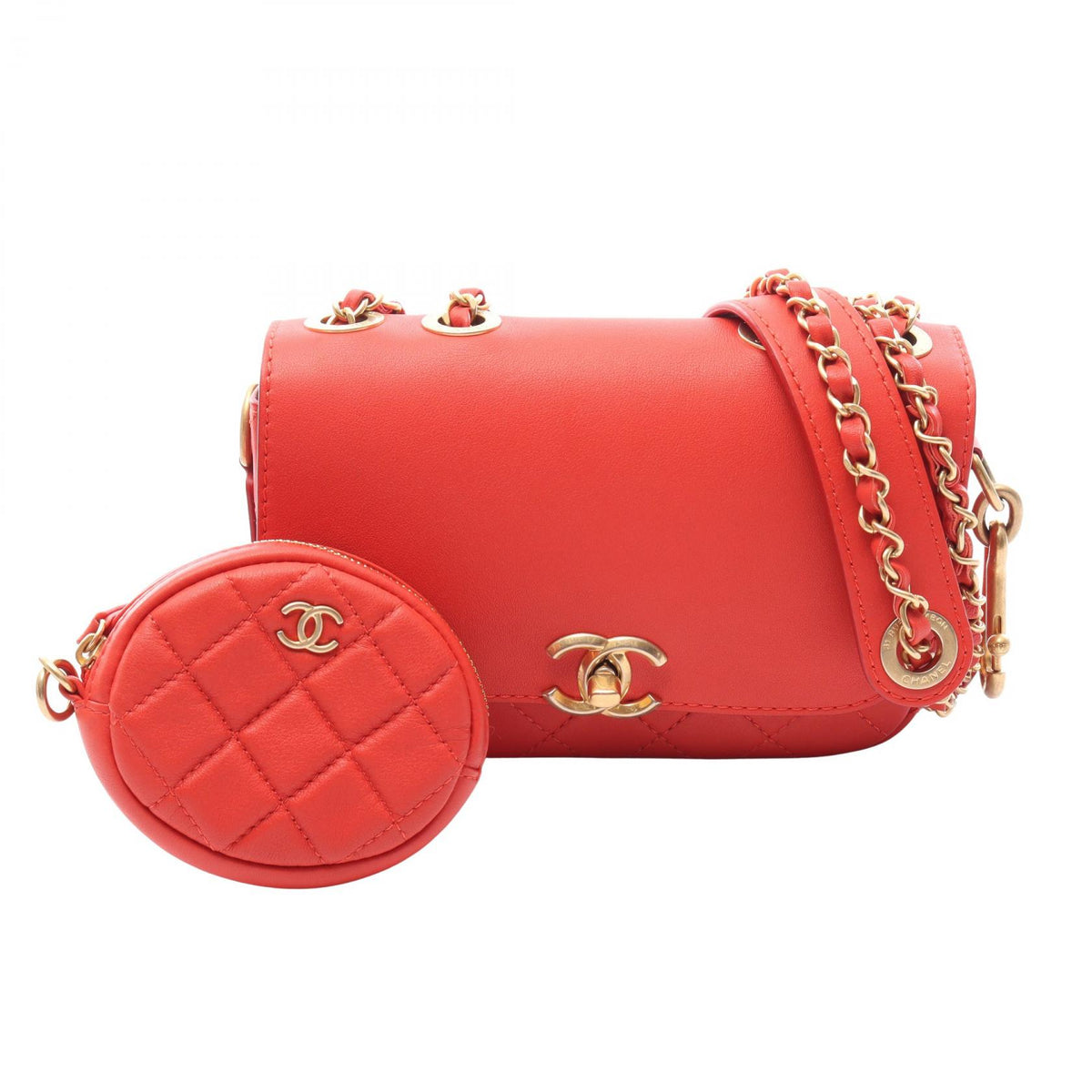 CHANEL Matelasse Lambskin Shoulder Bag Red