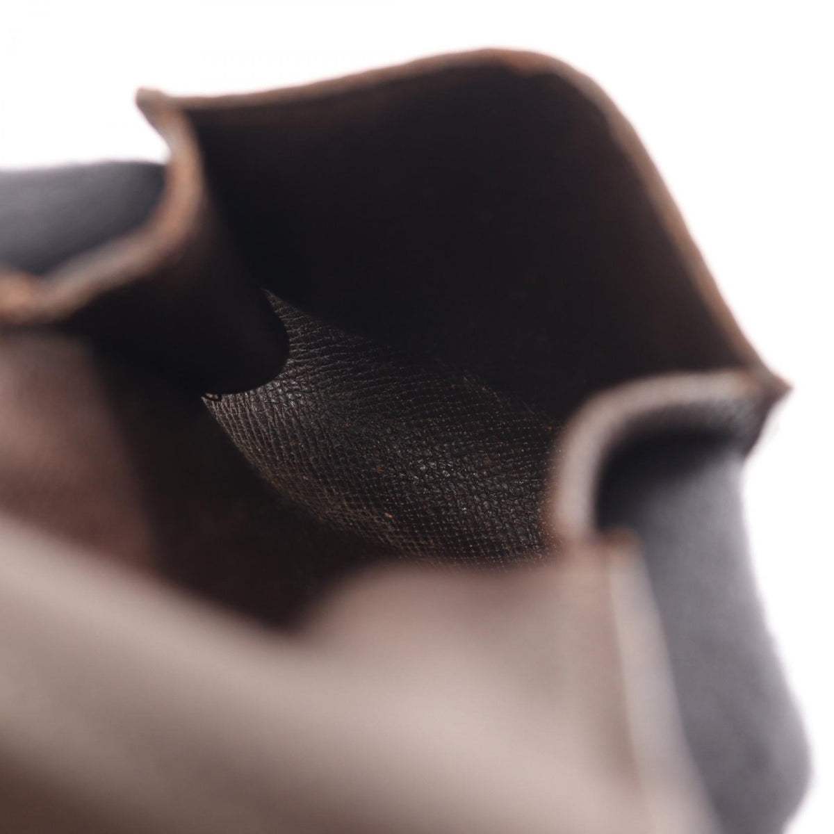 LOUIS VUITTON Etui Cigarette Damier Ebene Leather