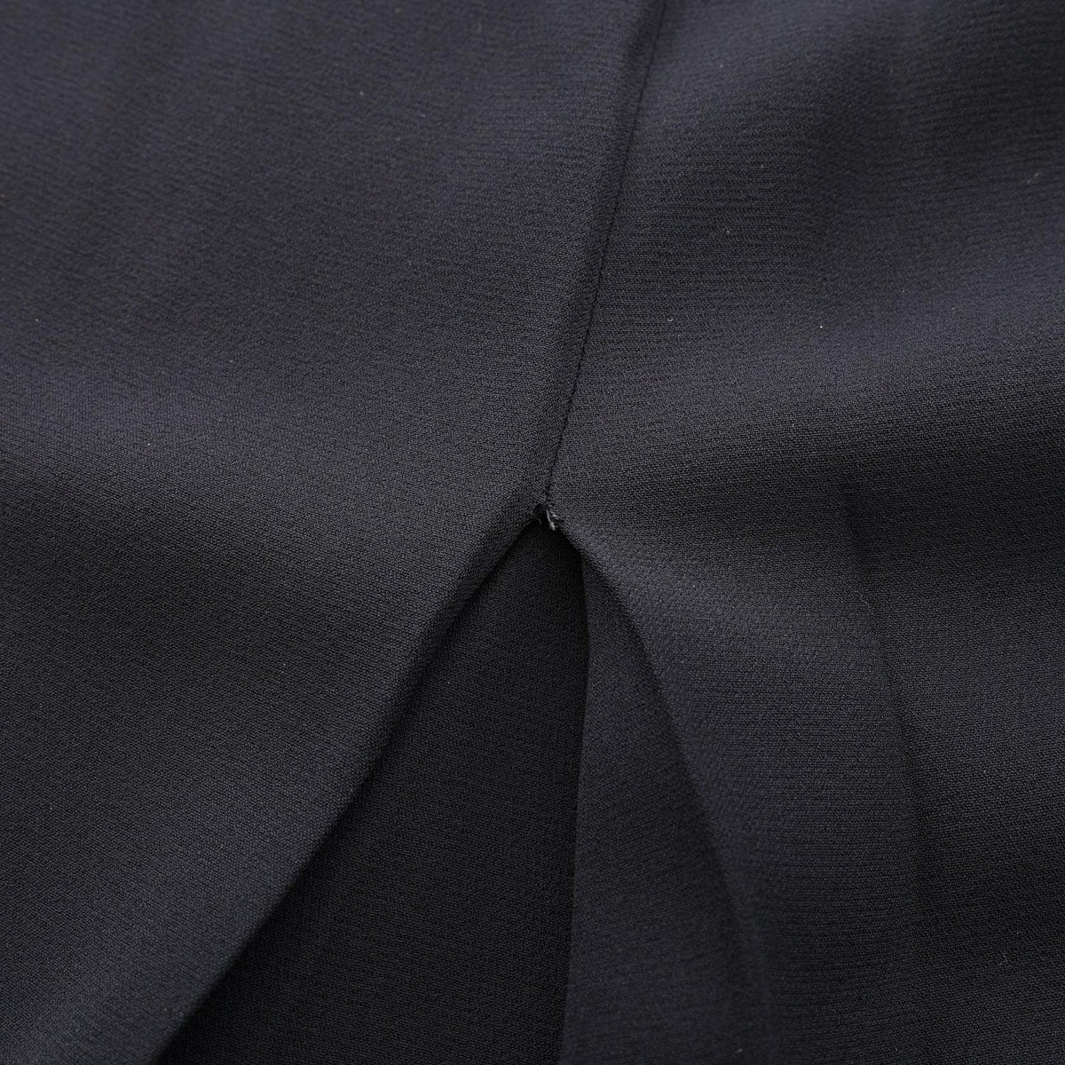 CHANEL Logo Plate Box Pleat Silk Midi Skirt Size 36