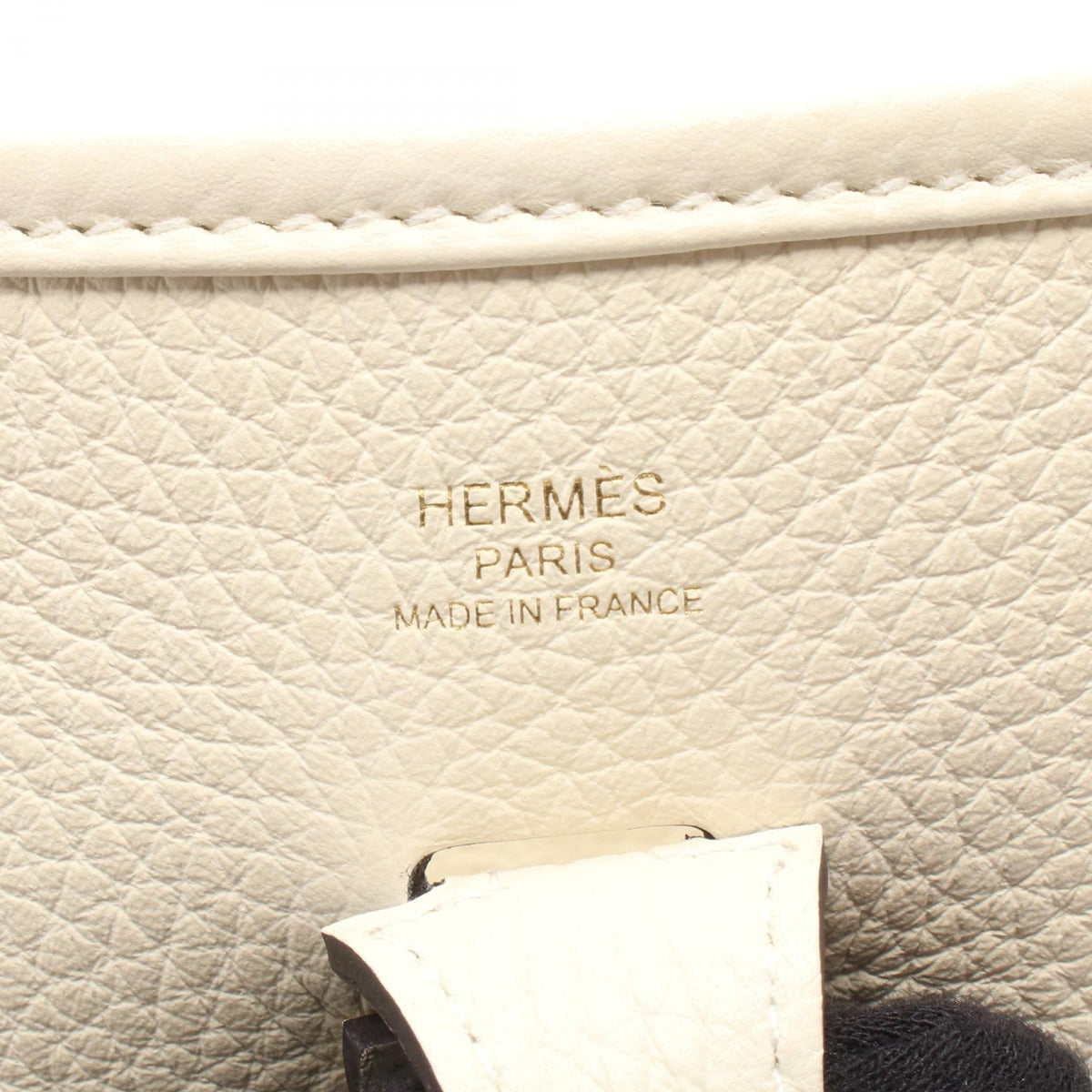 HERMES Evelyne 23 Crème Shoulder Bag