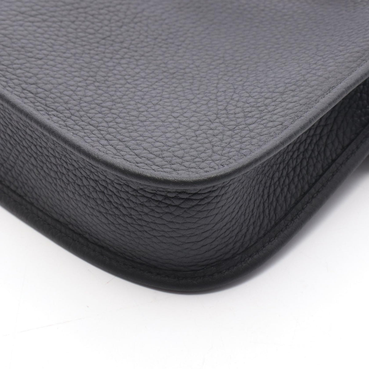 HERMES Evelyne TPM Taurillon Bag Black