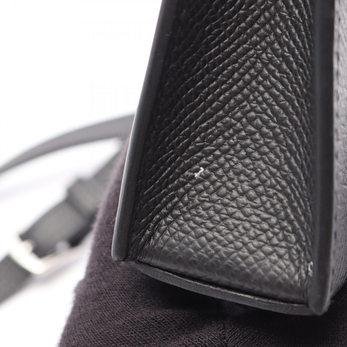 HERMES Nap To Go Veau Epsom Bag Black