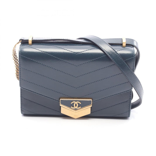 CHANEL Green Chevron V-Stitch Shoulder Bag