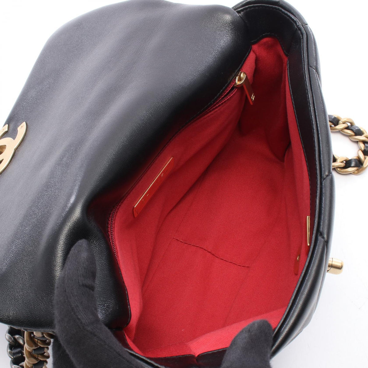 CHANEL 19 Matelassé Leather Bag Black