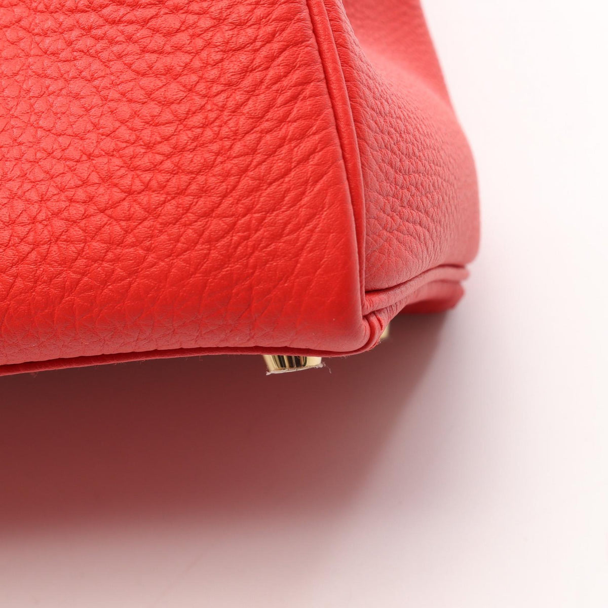 HERMES Kelly 28 Rouge Leather Handbag