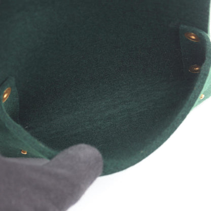 HERMES Etui Carte GM Felt Pouch Green