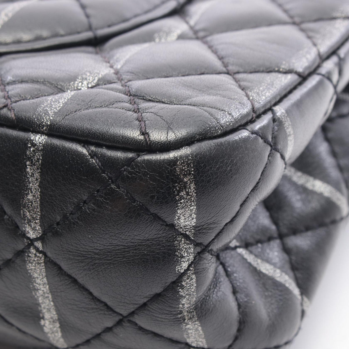 CHANEL 2.55 Matelasse Shoulder Bag