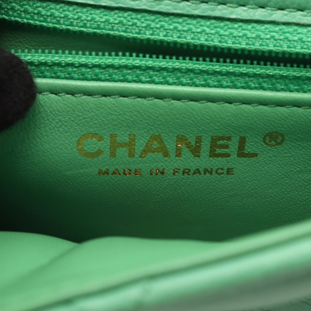 CHANEL Matelasse Small Caviar Bag Green