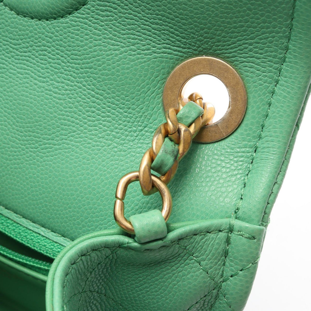CHANEL Matelasse Small Caviar Bag Green