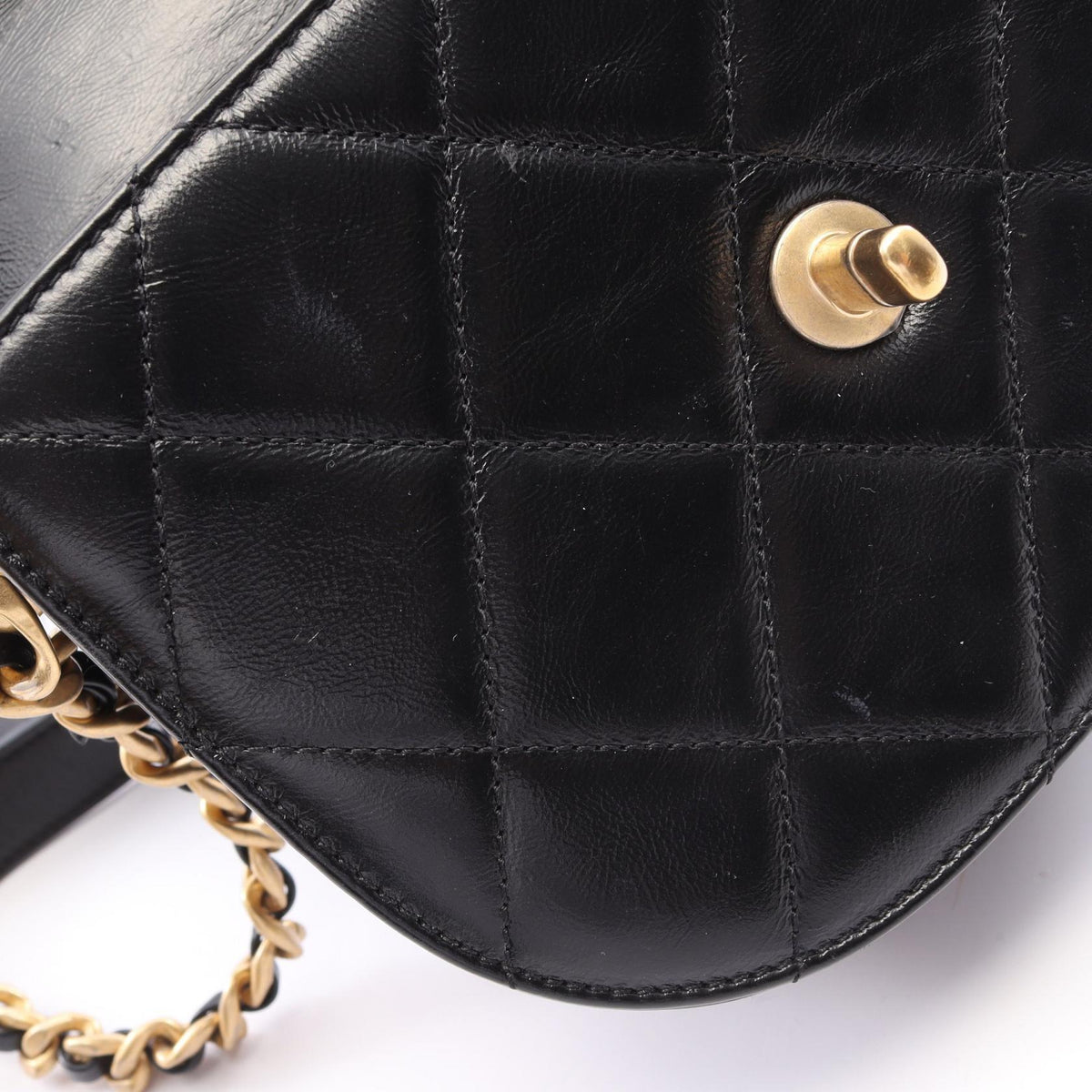 CHANEL Matelasse Leather Bag Black