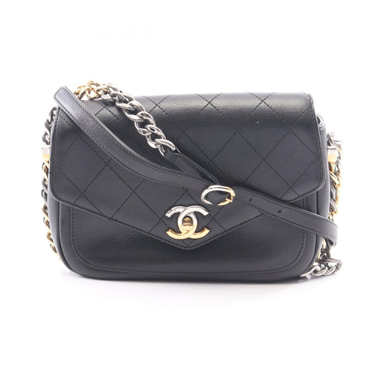 CHANEL Matelasse Small Shoulder Bag
