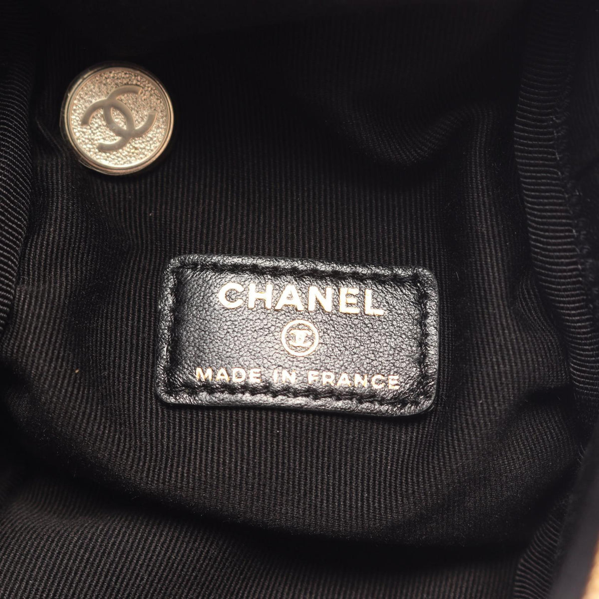 CHANEL Matelasse Chain Lambskin Clutch Bag