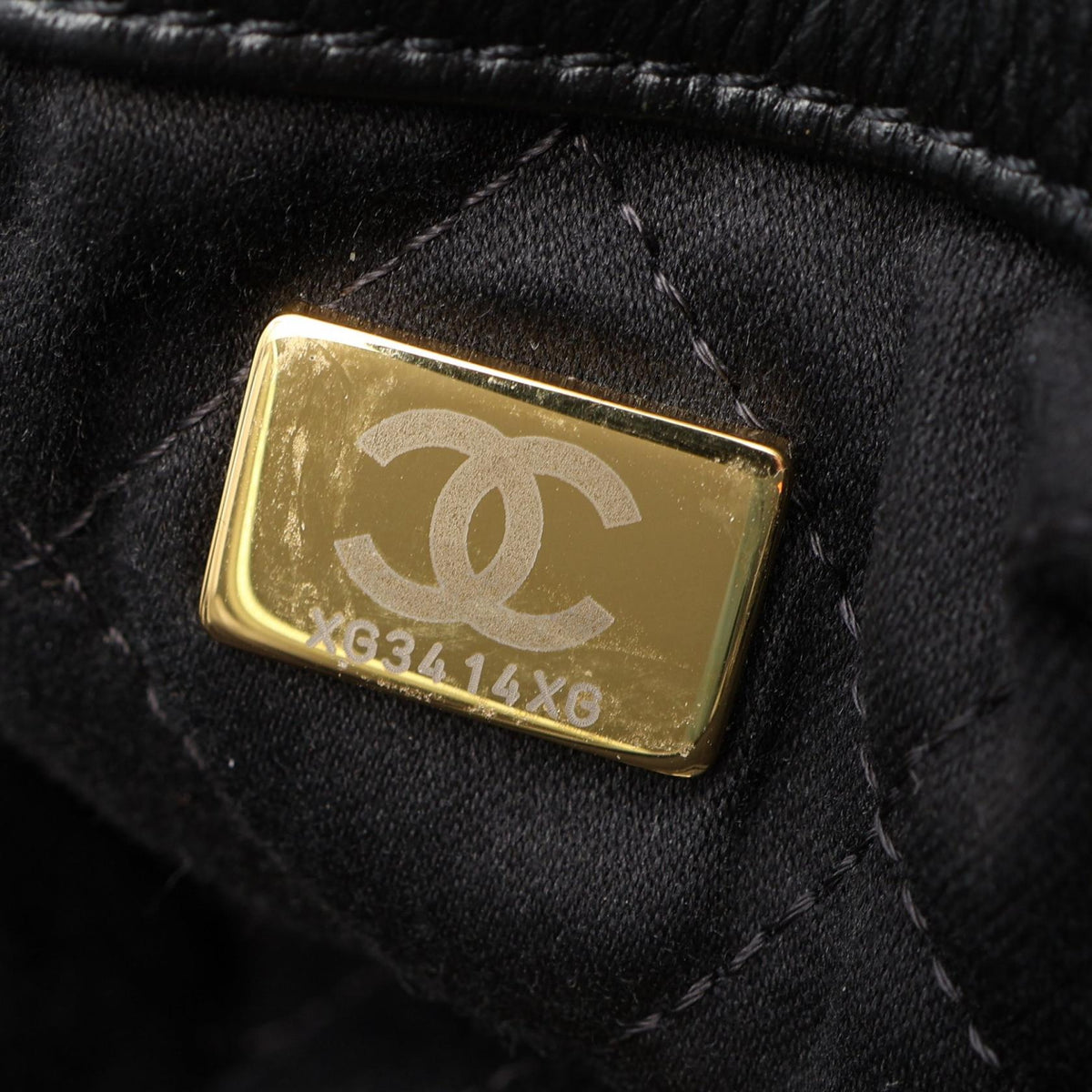 CHANEL Chanel 22 Leather Backpack Black